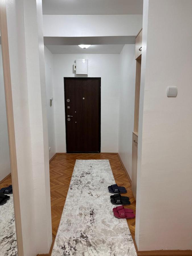 Viktor Apartment Kumanovo Eksteriør billede